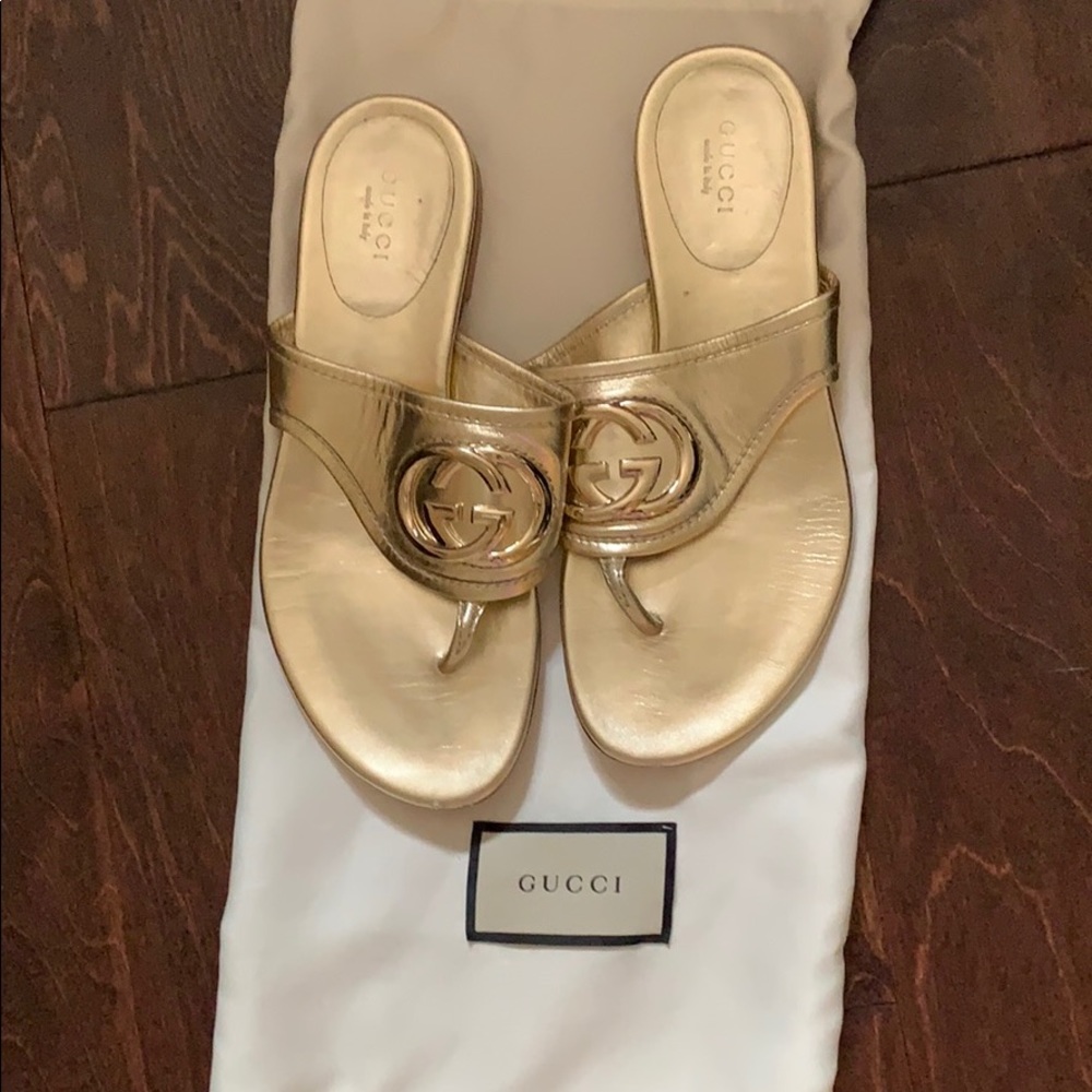 Gucci sandal gold
